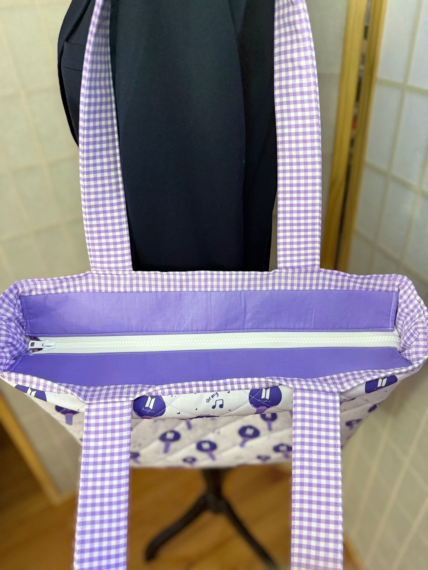 Bangtan Light Stick on Light purple Tote Bag